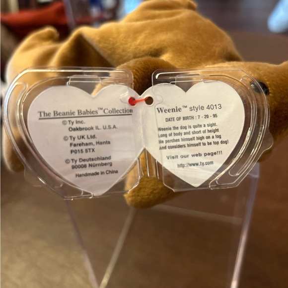 Retired 1995 Ty Beanie Babies Weenie The Dachshund Puppy Dog with Original TAG - Picture 2 of 4